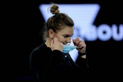 Simona Halep pierde primul meci din 2021. A acuzat probleme la spate