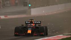 Verstappen, cel mai rapid in prima zi a testelor din Bahrain. Mercedes s-a chinuit pe pista