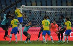 Brazilia s-a incurcat la Copa America