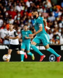 Real Madrid revine de la 0-1 si castiga pe Mestalla cu Valencia