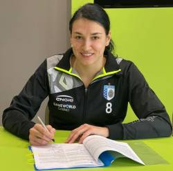 Cristina Neagu si-a prelungit contractul cu CSM Bucuresti
