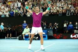 Rafael Nadal, campion la Australian Open. A revenit de la 0-2 la seturi pentru al 21-lea titlu de Mare Slem din cariera