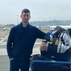 Novak Djokovic vrea sa fie mutat din centrul de carantina in care a fost plasat