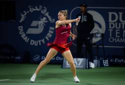 Simona Halep incheie repede conturile cu turneul de la Doha