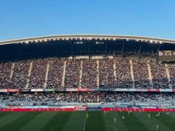 Universitatea Cluj urca pe loc de promovare dupa ce a batut liderul din Liga 2. Peste 14.000 de spectatori pe Cluj Arena