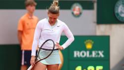 Simona Halep iese din turul 2 la Roland Garros. A avut atac de panică pe teren și a cedat fizic 