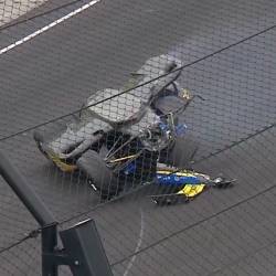 Accident urat in ultimele antrenamente pentru Indy500. Masina a decolat de la sol!