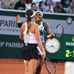 Pariati pe semifinalele feminine de la Roland Garros