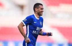 Gol si pasa decisiva pentru Nicolae Stanciu in derby-ul orasului Wuhan