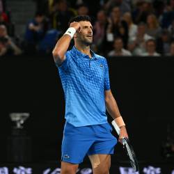 Novak Djokovic, campion a 10-a oara in cariera la Australian Open. Sarbul a izbucnit in lacrimi asa cum nu l-am mai vazut
