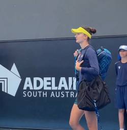 Irina Begu ajunge in sferturi la Adelaide