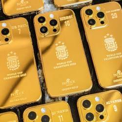 Lionel Messi a cumpărat telefoane placate cu aur pentru colegii din naționala Argentinei