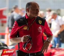 Noul șef de la Ferrari a pus piciorul în prag după abandonul lui Leclerc din Bahrain