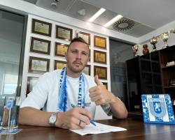 Universitatea Craiova anunță transferul lui Kurtic, un jucător cu peste 200 de meciuri în Serie A