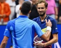 Medvedev l-a luat la întrebări pe Djokovic după finala pierdută la US Open: ”Ce mai cauți aici?”