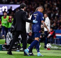 PSG a făcut scor cu Marseille în ”Clasicul Franței”. Mbappe s-a accidentat!